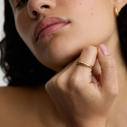 Wave Ring with Stones