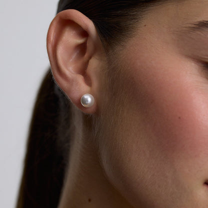 Bold Pearl Studs
