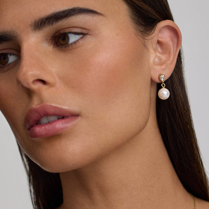 Pear Pearl Drop Earrings