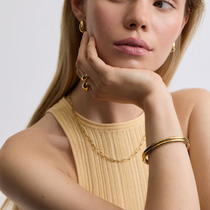Classic Oval Bangle